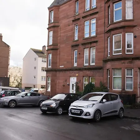 Premier - Crathie View * Glasgow