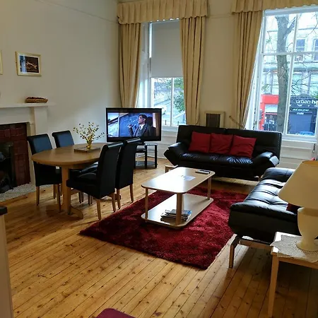 Kelvin Apartment * Glasgow