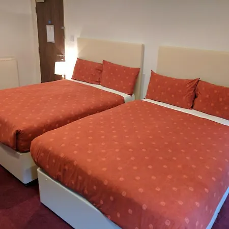 The Kelvin West End Guest house 2*