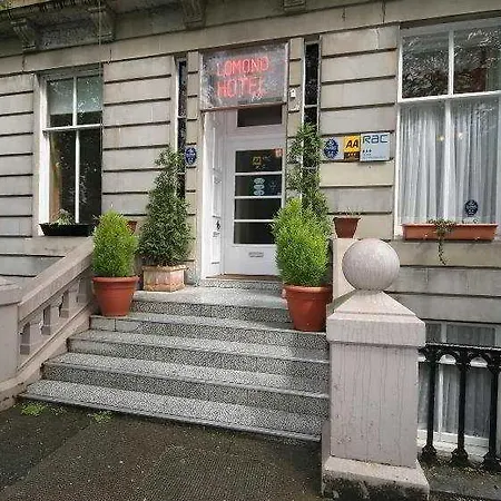 Royal West End Hotell 3*