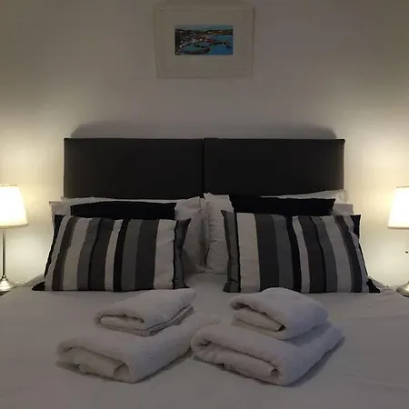 Clyde Waterfront Hotel 3*