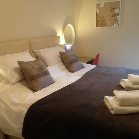 Clyde Waterfront 3* Glasgow
