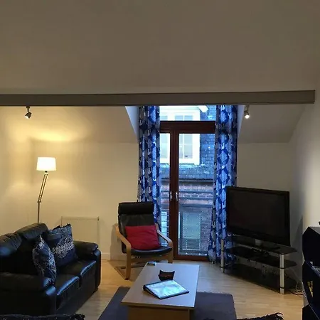 Hotel Clyde Waterfront 3*