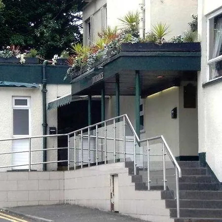 Kings Park Hotel 3*