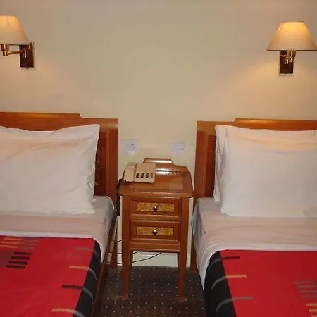 Hotel Kings Park 3*