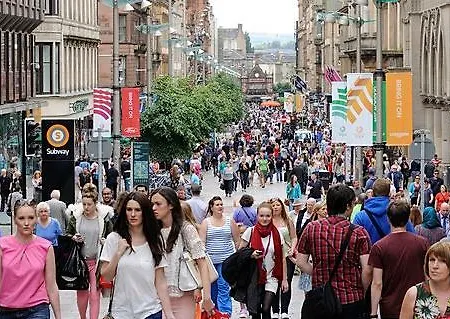 Station Skyline With Parking Daire *
