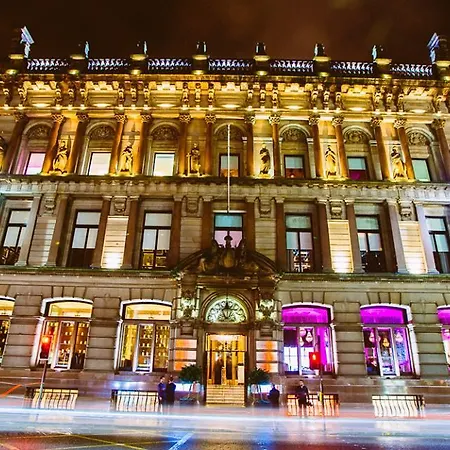 Daire Station Skyline With Parking Glasgow