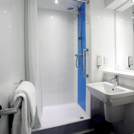 Hotel Travelodge Paisley Road