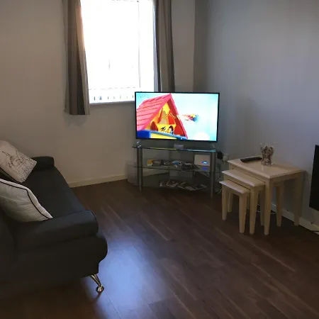 Glasgow Green Apartments * Glasgow
