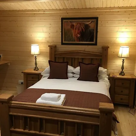 Auchenlea Lodge