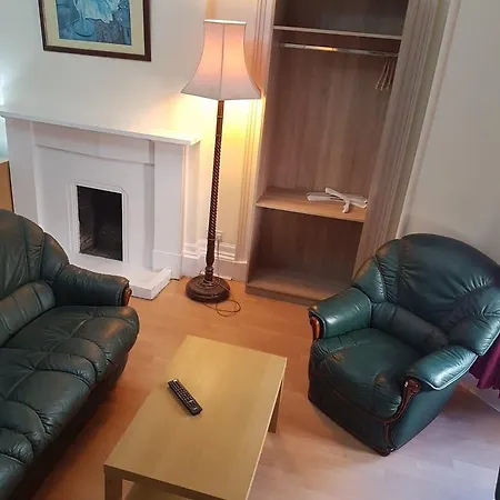 Апартаменты Bentinck Street Ground Floor