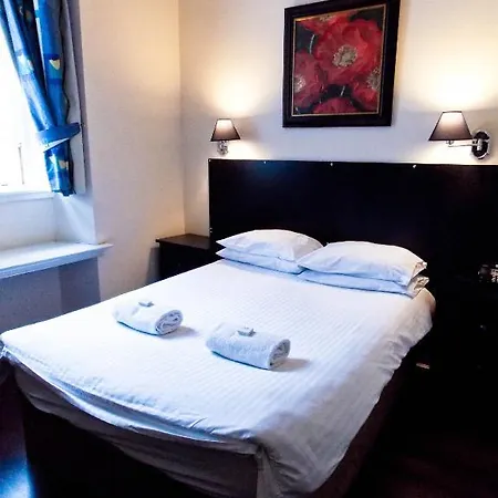 Victorian House Affittacamere 3*