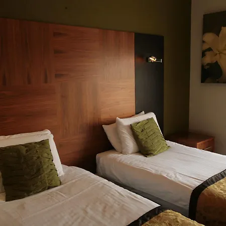 Hotel Acorn 3*