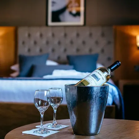 Inn The Redhurst Glasgow Giffnock