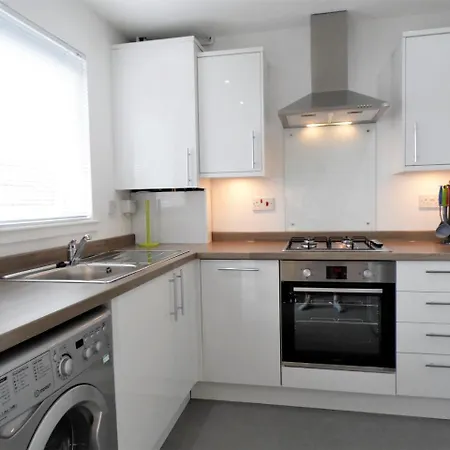 Signature - Redstone House - Newton Mearns * Glasgow