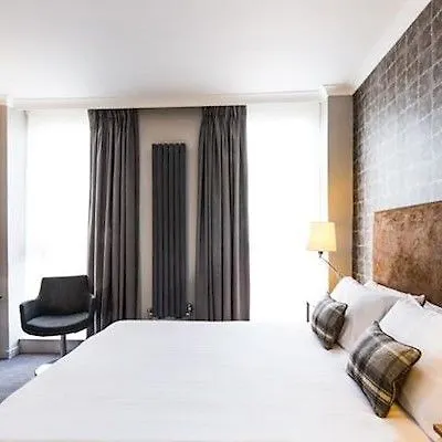 Отель West By Compass Hospitality