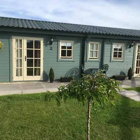 Auchenlea Lodge