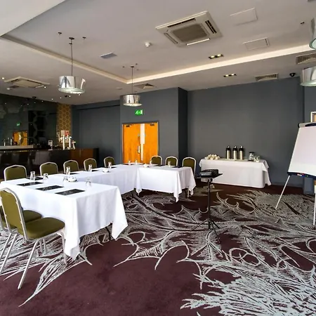 Lorne 3* Glasgow
