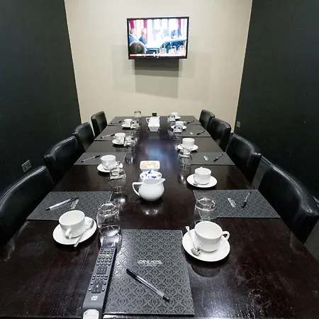 Hotel Lorne 3*