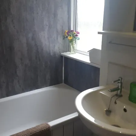 Dragon - Chirnside House 3 Bedroom 格拉斯哥