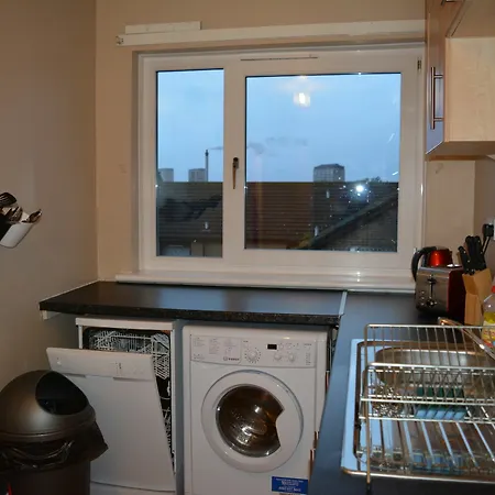 Glasgow Green Apartments *