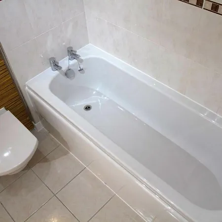 City Centre With River Clyde Views Apartment
