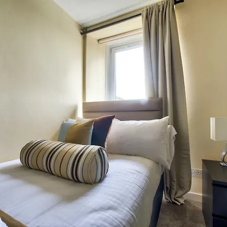 No.5 Serviced Glasgow