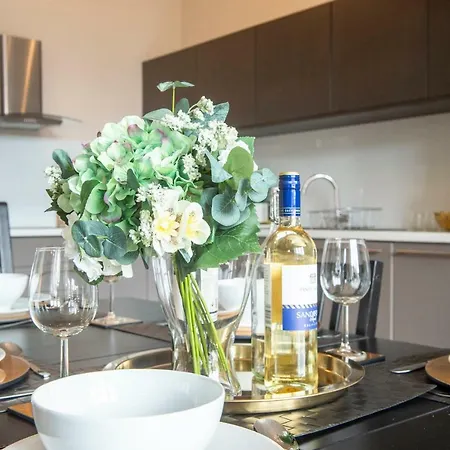 Διαμέρισμα 32 Victoria Crescent Road