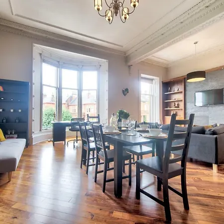 Διαμέρισμα 32 Victoria Crescent Road