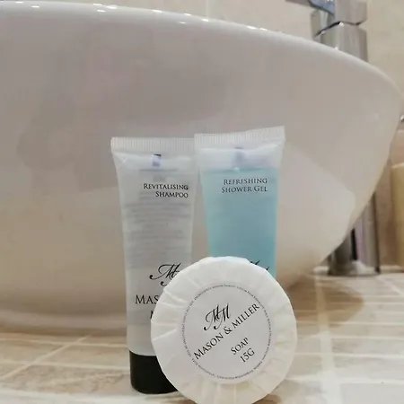 Apartment Stylish Merchant Flat *