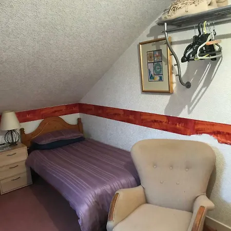 Glades House 4* Glasgow