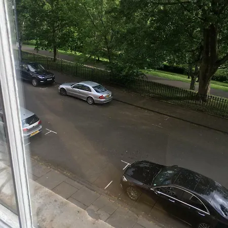 Grand In The Park * Glasgow