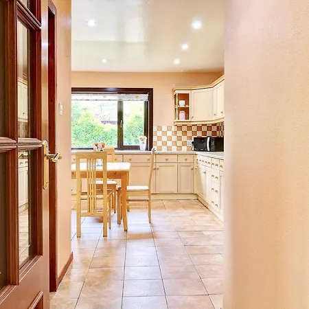 Levern View Villa *