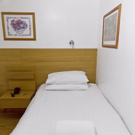 Hotel The Victorian House