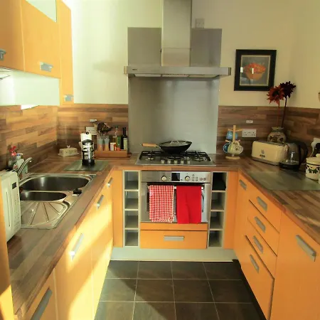 Riverview Vista - Luxury River View Glasgow