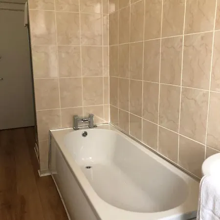 Alojamento de Acomodação e Pequeno-almoço Renfrew At Centre