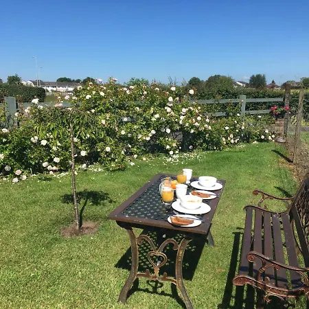 Auchenlea Lodge *