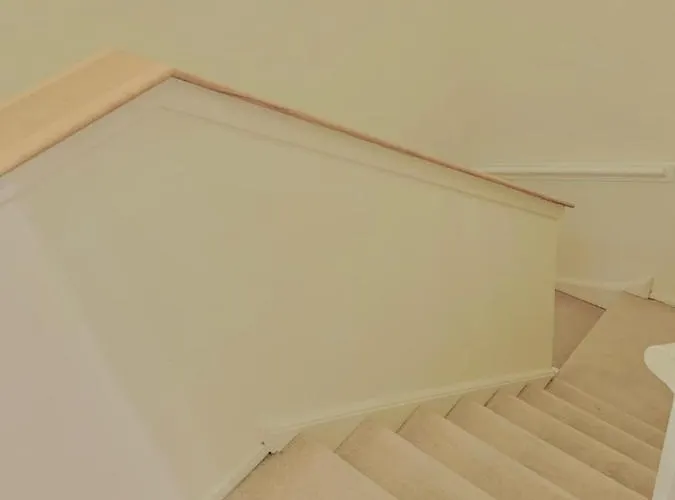 Centre G1 Penthouse With Riverviews - Duplex - 4 Bedrooms, 3 Bathrooms, Kitchen, 1 Living Room, 1 Dining Room, 2 Terraces, Parking, Floor, 2050 Sq Ft, Merchant *