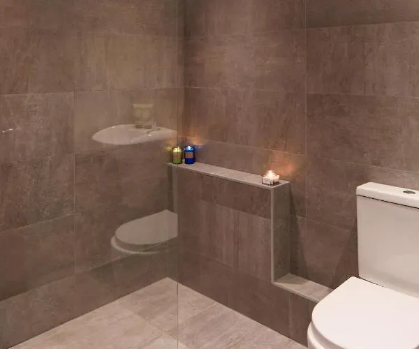 Appartement Riverside West End *