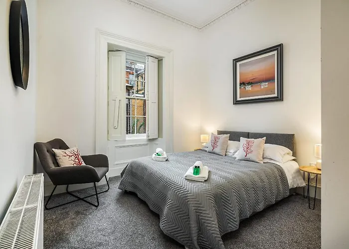 Renfrew 4-bed Flat Hébergement de vacances Glasgow