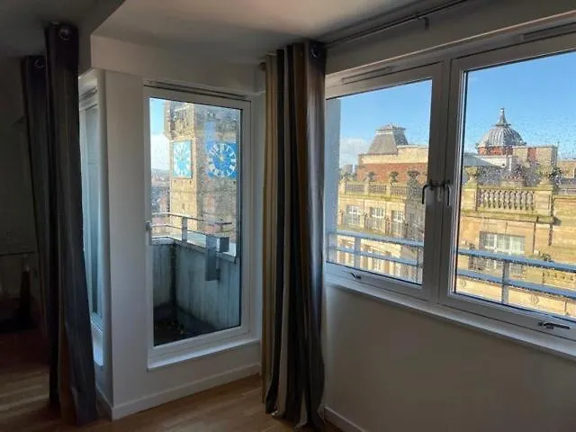 Modern & Spacious 2 Bed Merchant Apart-high St Apartamento Glasgow