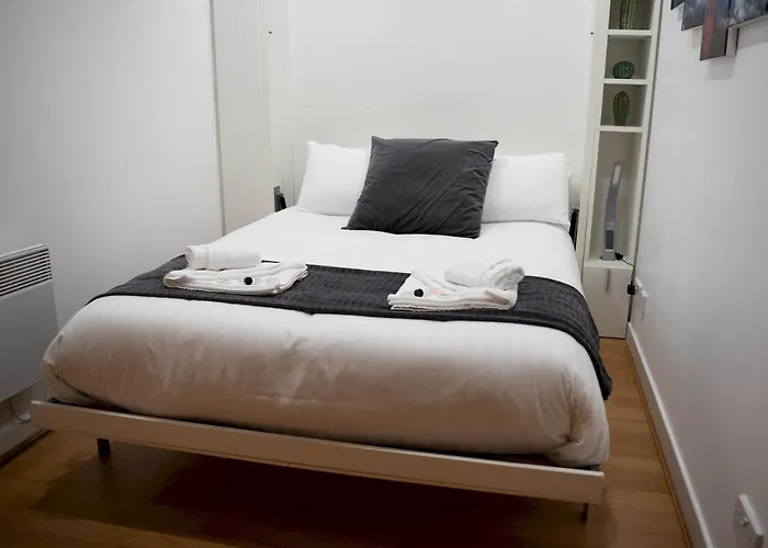 Cosy 1 Bed Next To Sec, Ovo Hydro, Finnieston - Pass The Keys