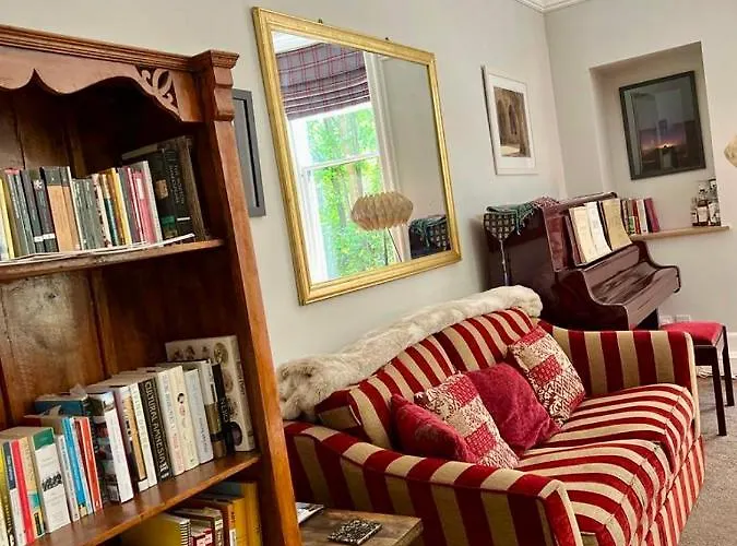 Séjour chez l'habitant Beautiful Double In Idyllic West End Townhouse *