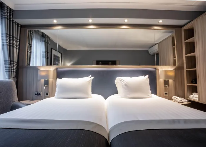 - - Ctr Theatreland By Ihg