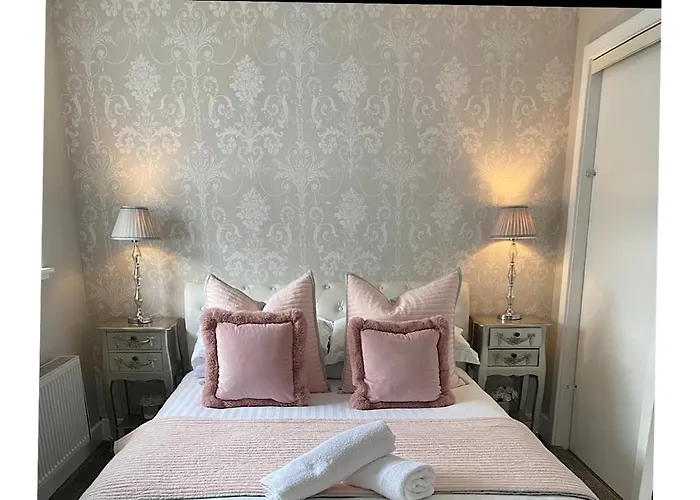 Two Bedroom Penthouse 公寓