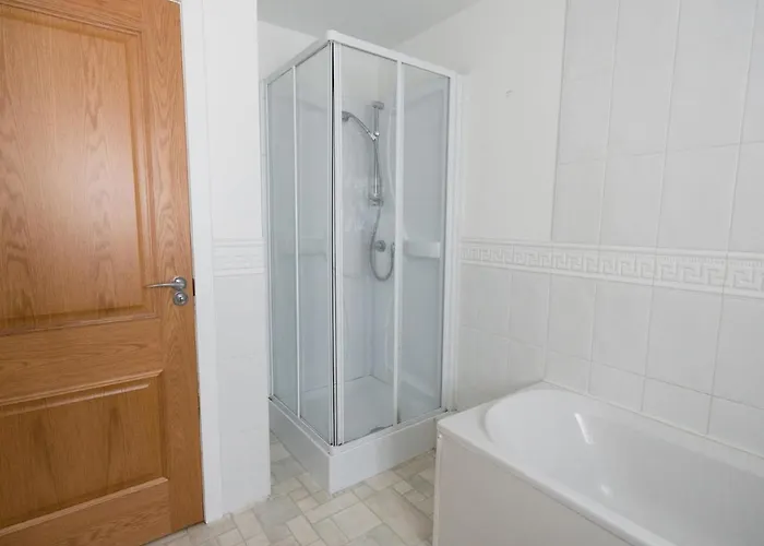 Beautiful Unique 3bed Mews House - Pass The Keys