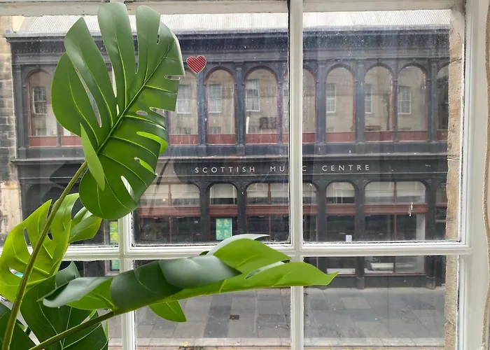 Apartament Lovely 1-bed In Merchant