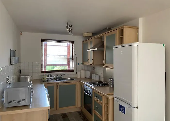 Lovely 1-bed In Merchant