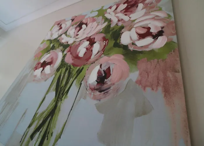 Signature - Dumbreck House