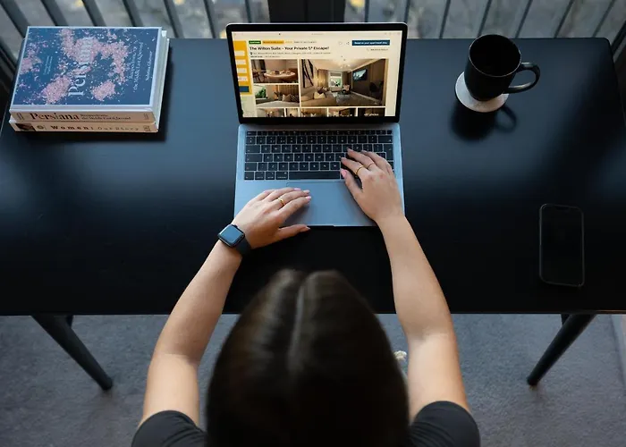 View - A Stunning 2 Bed Appartement